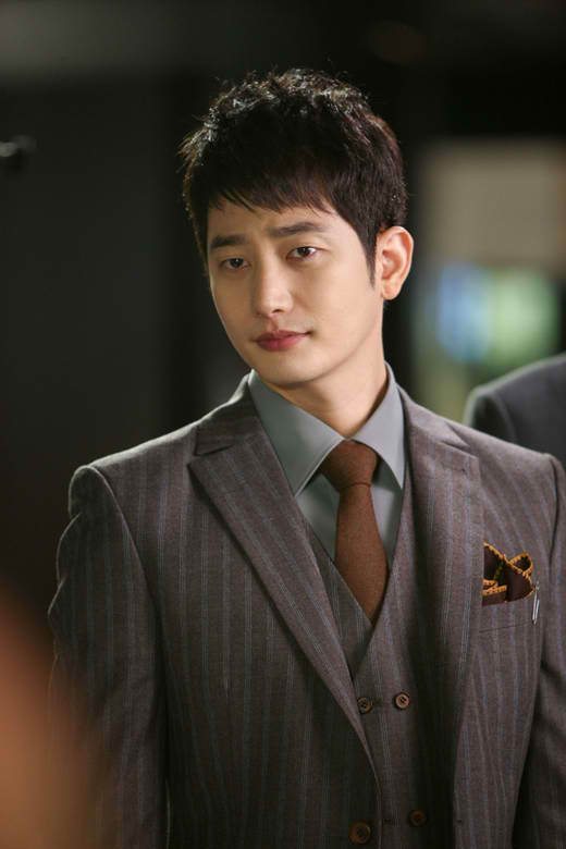 park shi hoo bi dai truyen hinh cam van - 2