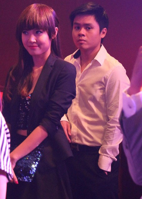 midu tang qua sinh nhat lang man cho ban trai - 4