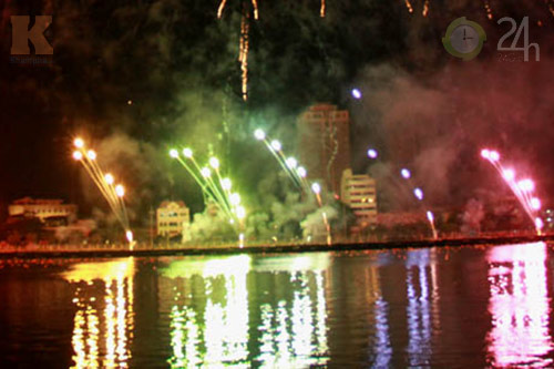 my vo dich cuoc thi trinh dien phao hoa 2013 - 9