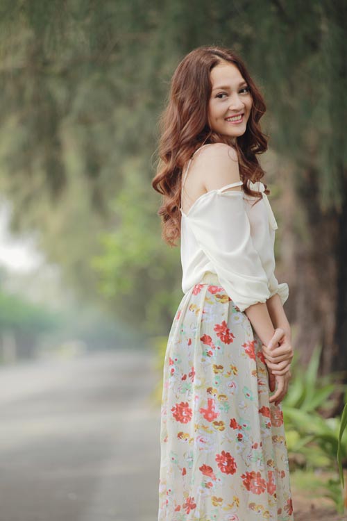 sao viet cuc duyen voi toc ngoi giua - 11