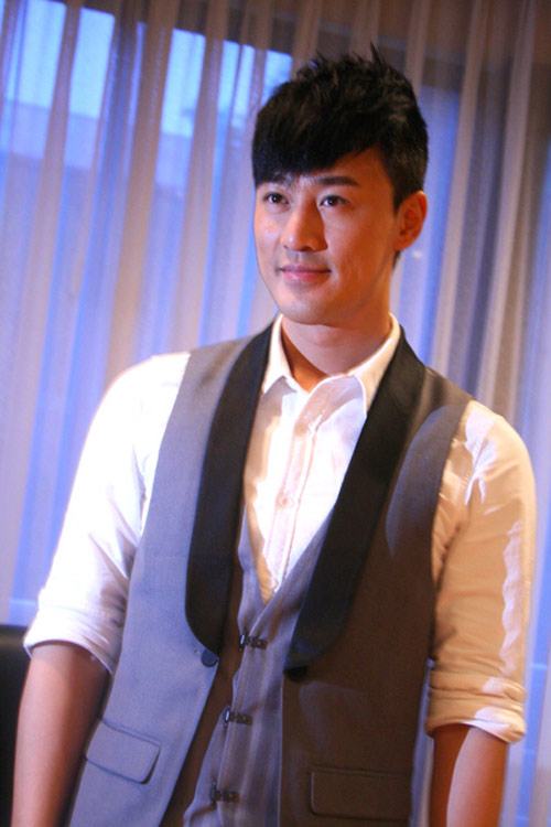 3 hot boy dinh dam cua tvb - 2
