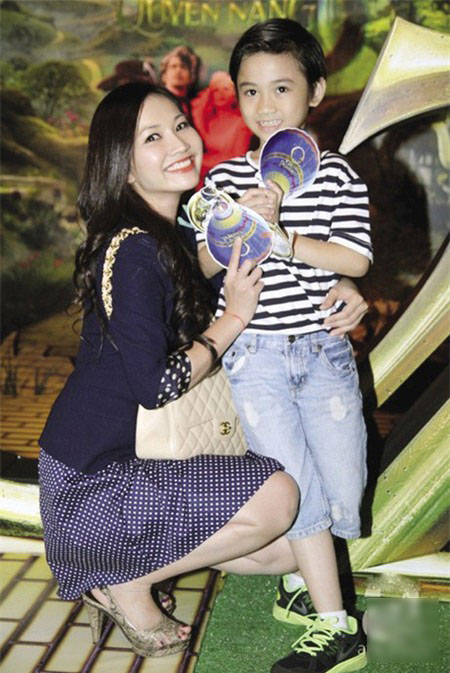 kim hien hanh phuc voi tinh yeu moi - 5