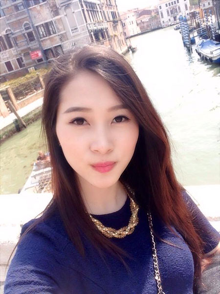 hoa hau thu thao biet tao dang tu mau giao - 3