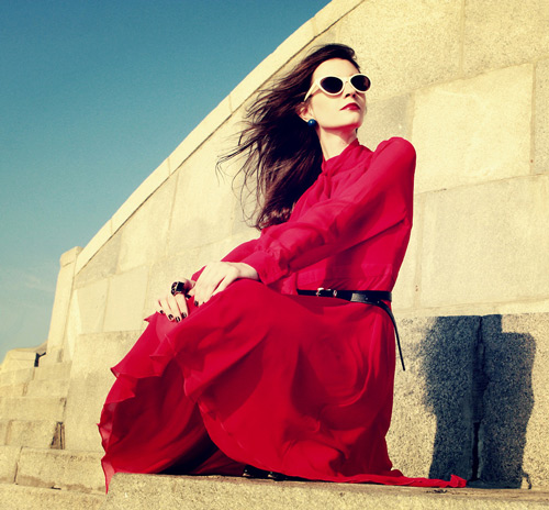 Váy xòe nào đang ‘tung hoành’ street style? - 11