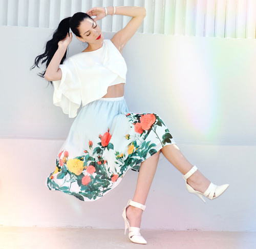 Váy xòe nào đang ‘tung hoành’ street style? - 5