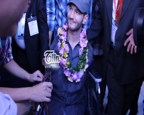 nick vujicic duoc chao don nong nhiet tai vn - 4