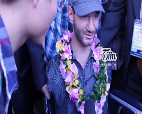 nick vujicic duoc chao don nong nhiet tai vn - 3