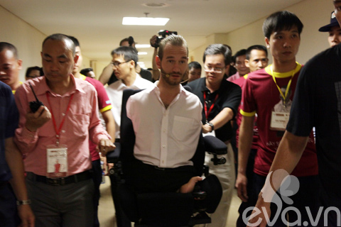 hau truong "doc" truoc gio dien thuyet cua nick vujicic - 12