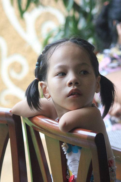 nick den yen bai tham be linh chi - 3