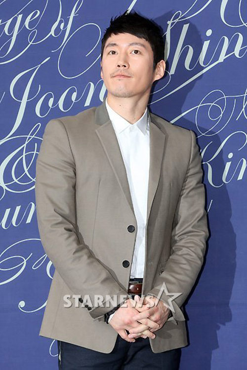 sao "khung" toi du dam cuoi shin hyun joon - 16