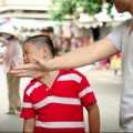 Làm mẹ - Bộ ảnh "đừng bắt nạt em" gây sốt