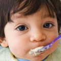 Làm mẹ - Hầm xương nấu cháo cho bé là ngớ ngẩn?