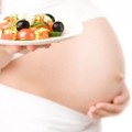Bà bầu - Thực phẩm nào bà bầu nên tránh?