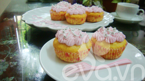 cupcake sua chua de thuong mung sinh nhat - 11