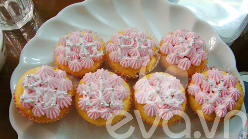 cupcake sua chua de thuong mung sinh nhat - 10