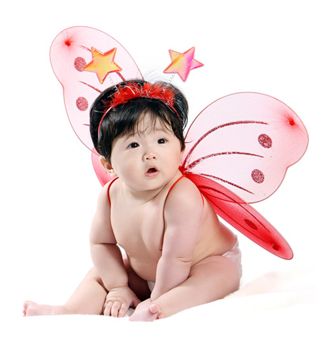Ngắm con gái Thúy Nga rất đáng yêu
