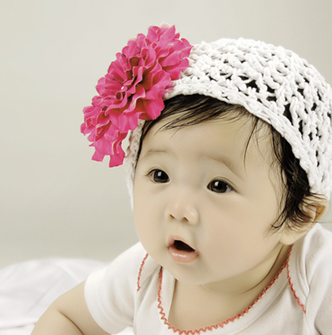 Ngắm con gái Thúy Nga rất đáng yêu
