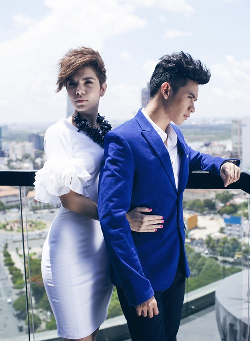 ho vinh khoa luu lai ky niem ben ban nhay tay - 9