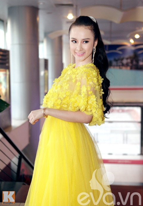 Angela Phương Trinh xinh như công chúa - 4