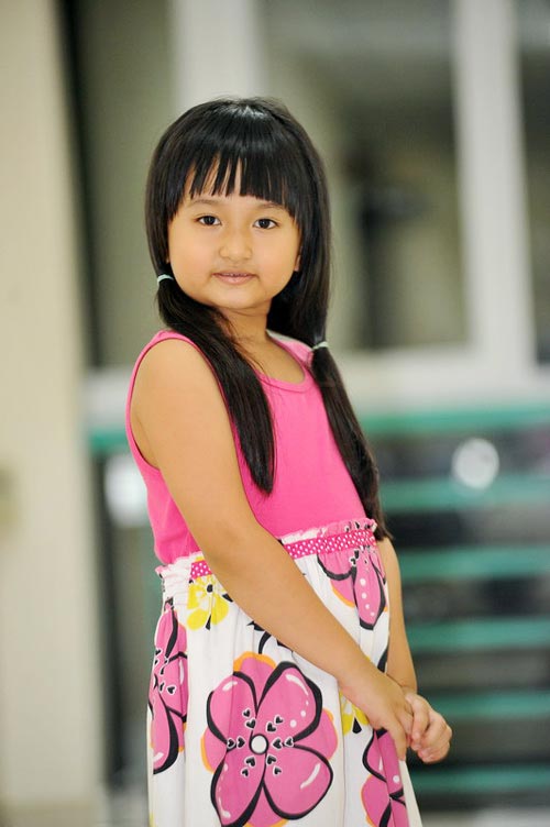 ngam con gai 5 tuoi dang yeu cua kim tuyen - 3