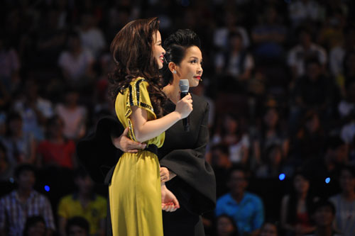 my linh "ton" thi sinh ngang hang minh - 2