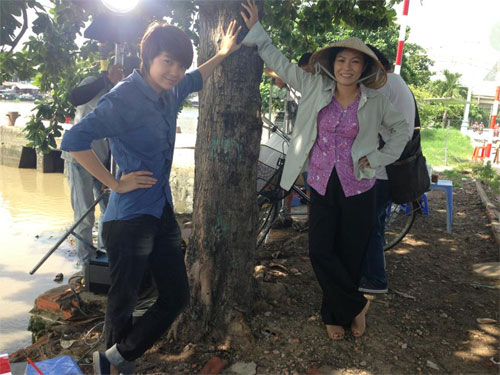 Tuấn Hưng tình tứ bên Mỹ Tâm - 12
