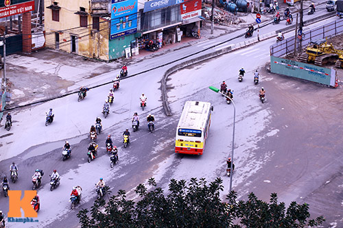 ngam duong truong chinh "cong" hinh chu s - 9
