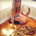 Làm đẹp - Mẹ ăn 51 quả chuối một ngày giảm liền 7kg