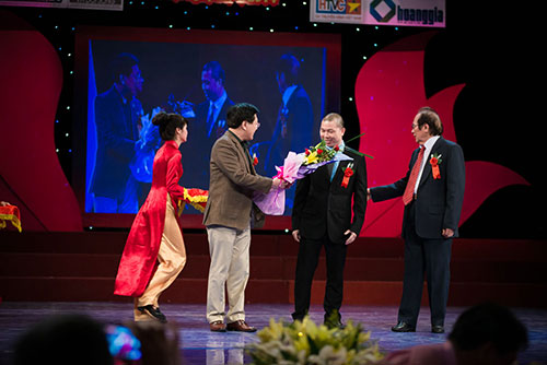 hai anh nho lai nhung ngay trang tay - 2