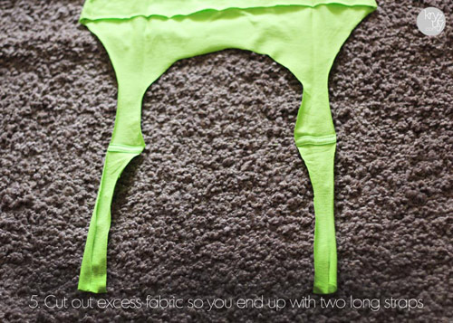 6 cách làm mới áo thun cũ siêu cá tính - 10