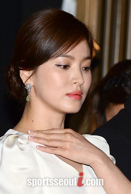 song hye kyo dep khong ty vet tai lhp cannes - 3