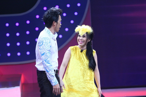 lo chieu cao khiem ton 1m51 cua viet huong - 6