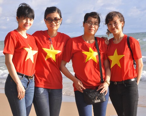 em gai cong vinh quyet tam roi bo showbiz - 8