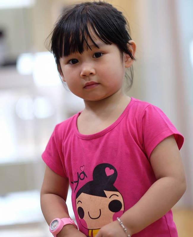 Ngỡ ngàng con gái Minh Tiệp quá xinh