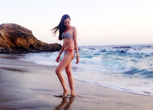 sao viet dua nhau dien bikini giai nhiet ngay he - 11