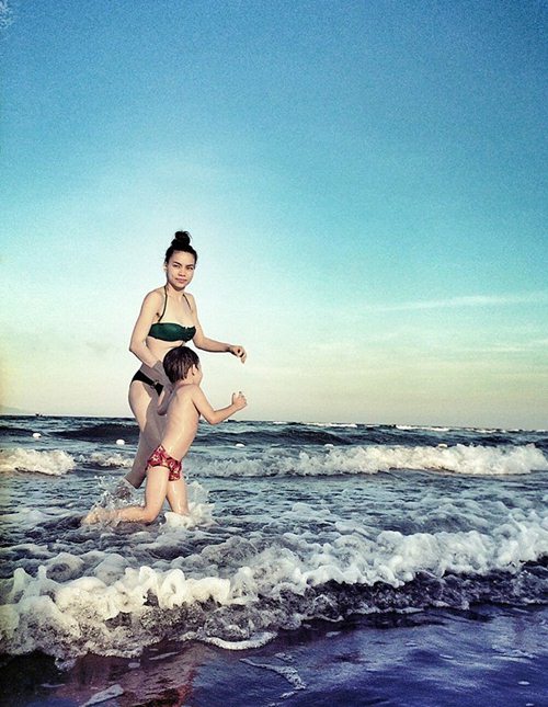 sao viet dua nhau dien bikini giai nhiet ngay he - 15