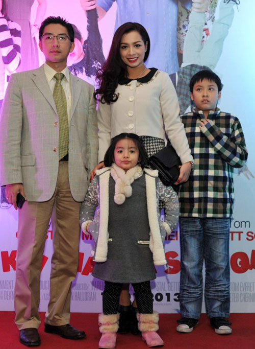 "gai hai con" trong mon con mat cua vbiz - 4