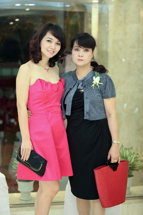top 5 ba me an mac sang trong cua sao viet - 11