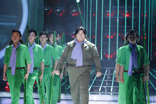 hoai lam dang quang guong mat than quen 2014 - 10