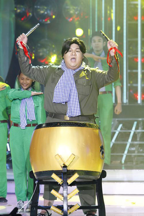 hoai lam dang quang guong mat than quen 2014 - 11