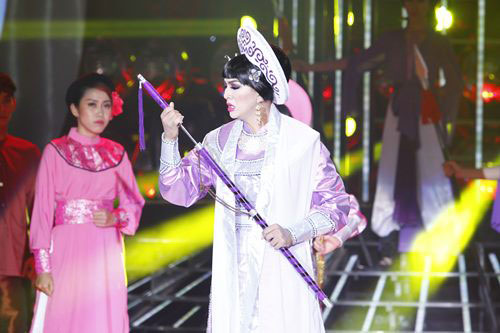hoai lam ngat xiu ngay sau khi nhan giai - 1
