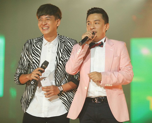 me minh thu lan dau song ca cung con gai - 2
