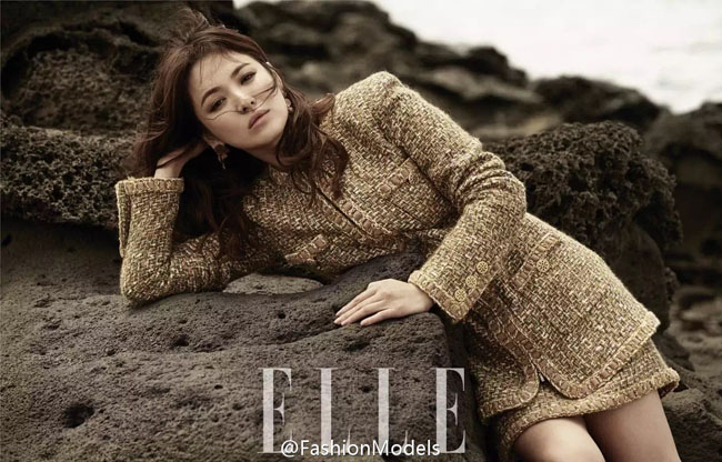 Bất ngờ với ảnh nổi loạn của Song Hye Kyo