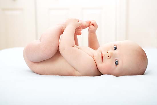 Tư thế ngủ nào tốt nhất cho trẻ sơ sinh? - 1