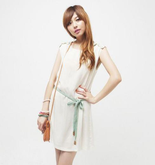 Thắt lưng nhỏ xíu - 'sức mạnh' to đùng - 18