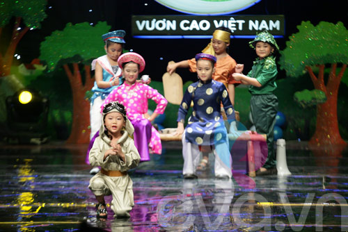 Đồ rê mí 2011: Kịch tính "Thi nói dóc" - 2