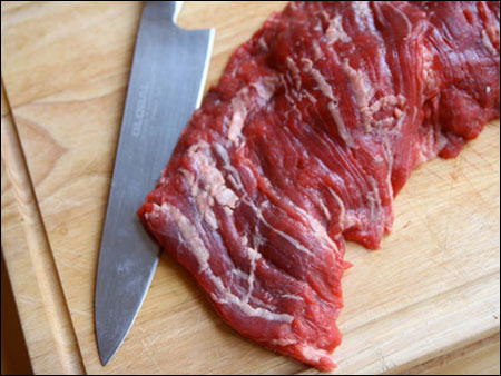 Bí quyết chế biến thịt bò mềm, ngon - 1