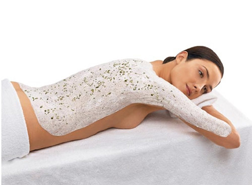 Mẹ em Pi mách làm trắng da bằng cám gạo - 2