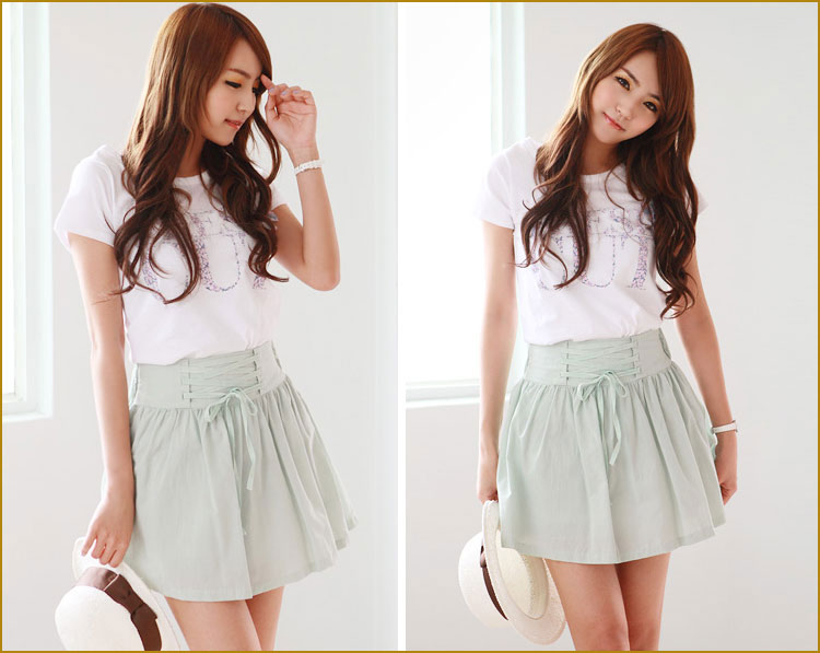Trẻ trung với nhiều chân váy lạ mắt - 2
