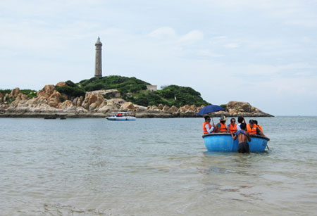 Thưởng thức tiệc giữa biển ở Mũi Kê Gà - 4
